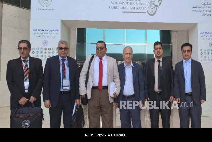 Kaprodi KPI UMJ Tampil di Konferensi Arabiah Dubai