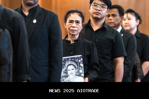 Foto: Mantan Ratu Meninggal, Thailand Berduka Sebulan