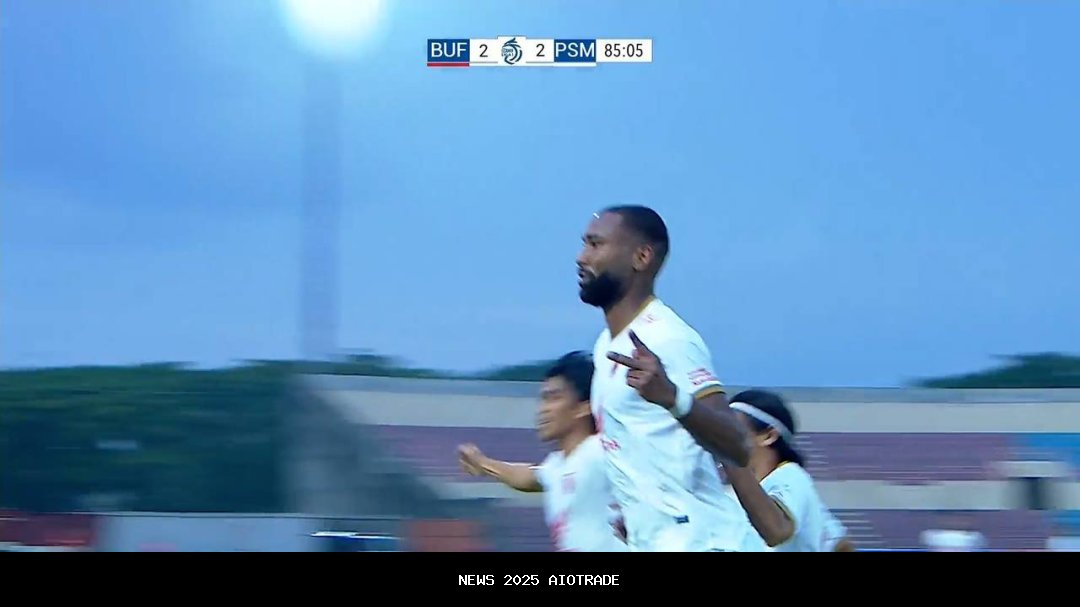 PSM Makassar Kalah 0-1, Yuran Fernandes Keluar Lapangan, Pemain Tertunduk