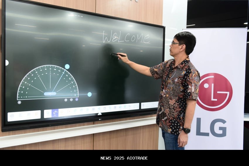 LG Perkuat Komitmen Bangun Industri Elektronik Lokal