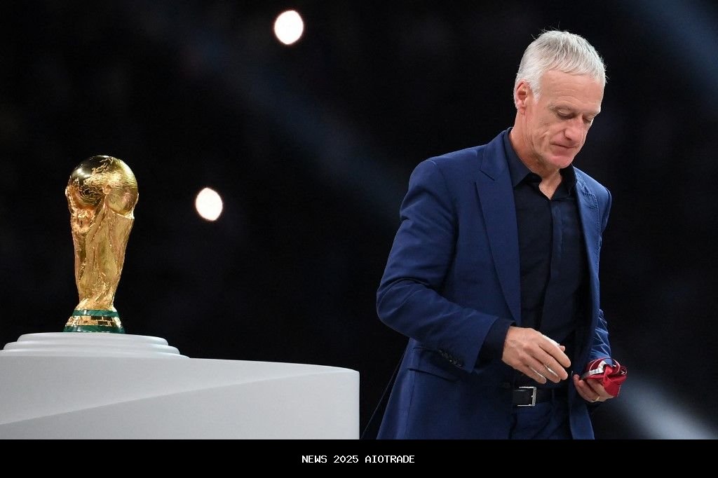 Arab Saudi Dekati Pelatih Timnas Prancis, Herve Renard Terancam Dipecat?