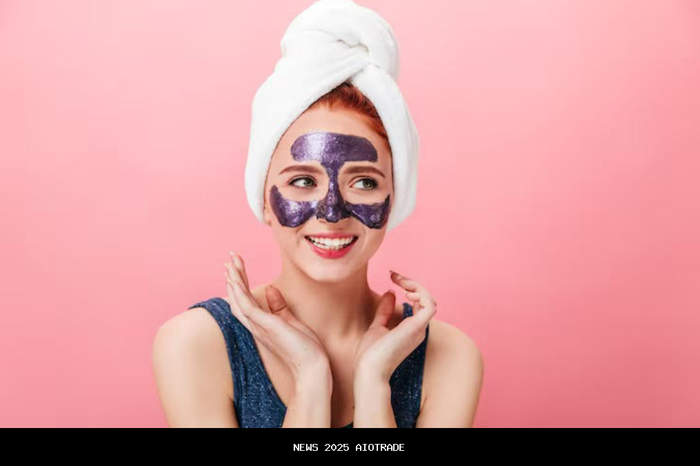 3 Manfaat Utama Masker Peel Off dan Cara Pakai yang Benar