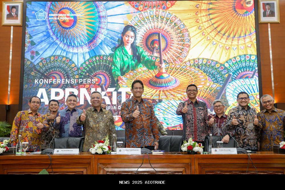 APBN Semakin Gelap: Pendapatan Menurun, Anggaran Digunakan untuk Bayar Utang