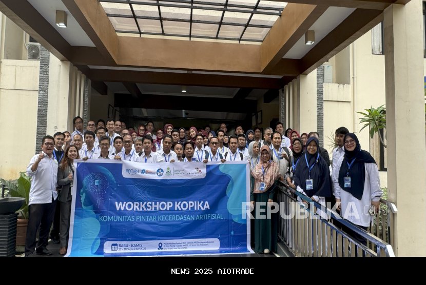 Dorong Pengembangan Guru di Era AI, Prodi Teknik Informatika UMJ Gelar Workshop Kopika