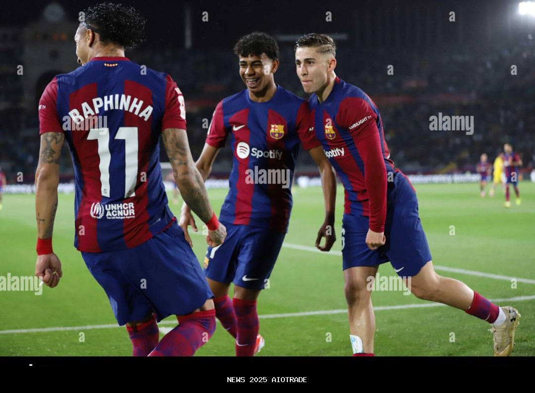 Gol Raphinha dan Yamal Bawa Barcelona Memimpin Klasemen