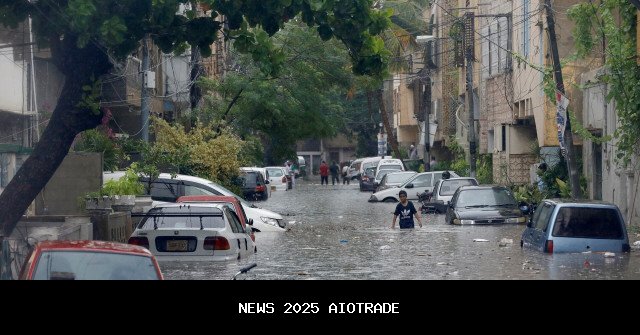 PDMA memperingatkan tentang banjir akibat hujan deras yang mengguyur KP dan Punjab