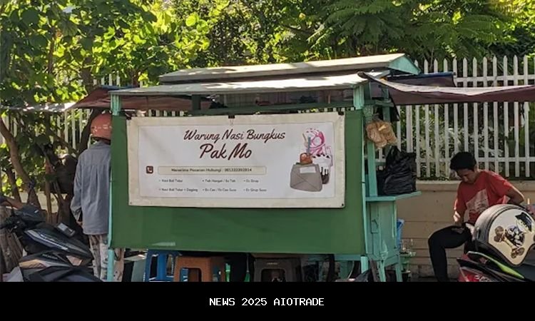 Rekomendasi Kuliner Kaki Lima Legendaris Surabaya, Nasi Campur Rp13 Ribu hingga Rawon