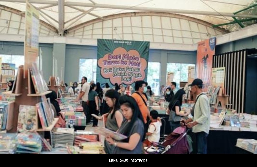 Bazar Buku Terbesar Palembang Tutup Senin, Segera Datang, Hadiah Menarik!