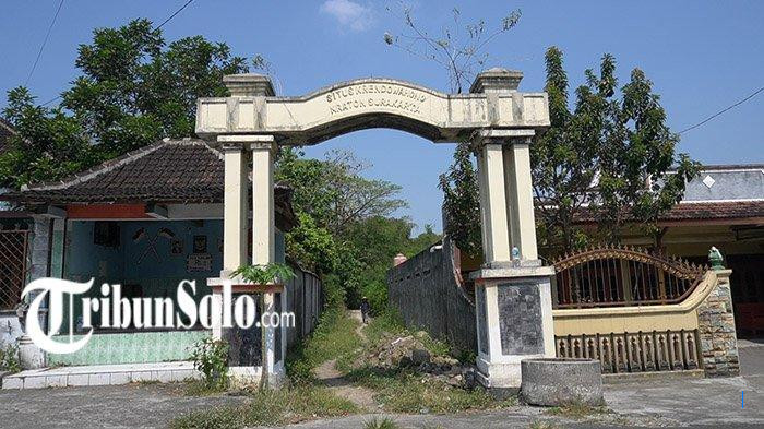 Alas Krendowahono Karanganyar Terkenal Angker, Mitos Jangan Menoleh Saat Dipanggil