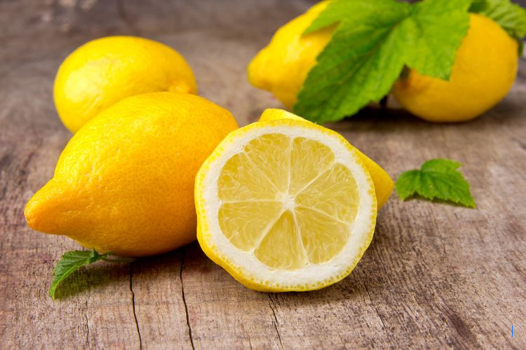 7 Manfaat Tak Terduga Lemon, Pembersih Alami yang Hebat