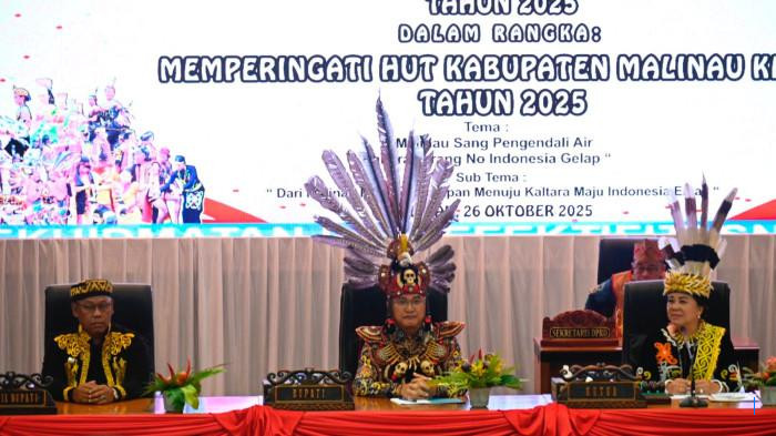 Rocky Gerung dan Berbagai Generasi Hadiri Sidang Istimewa HUT Malinau ke-26