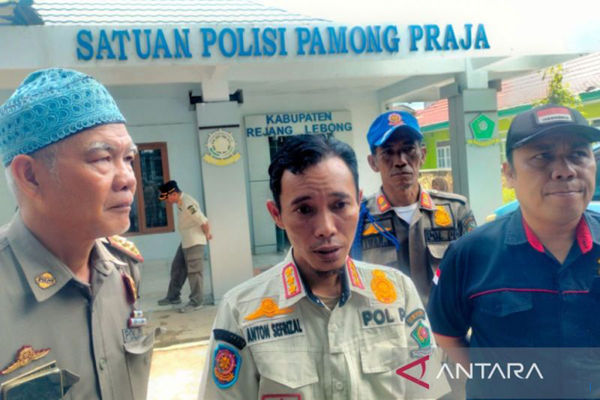45 Petugas Satpol PP Dirumahkan Karena Tak Terdaftar di BKN