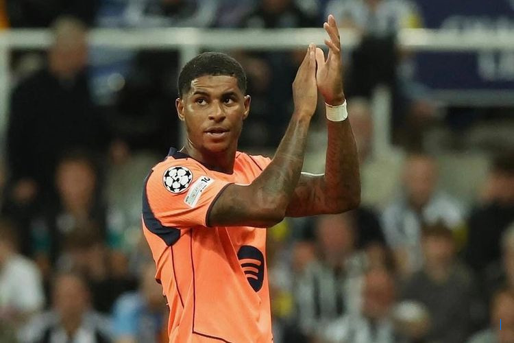 Hidup Lagi di Barcelona! Hansi Flick Ubah Marcus Rashford Jadi Mesin Gol