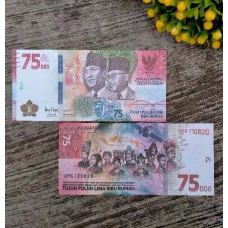 Karyawan Berani Tukar Uang Asli dengan Uang Mainan di Mataram