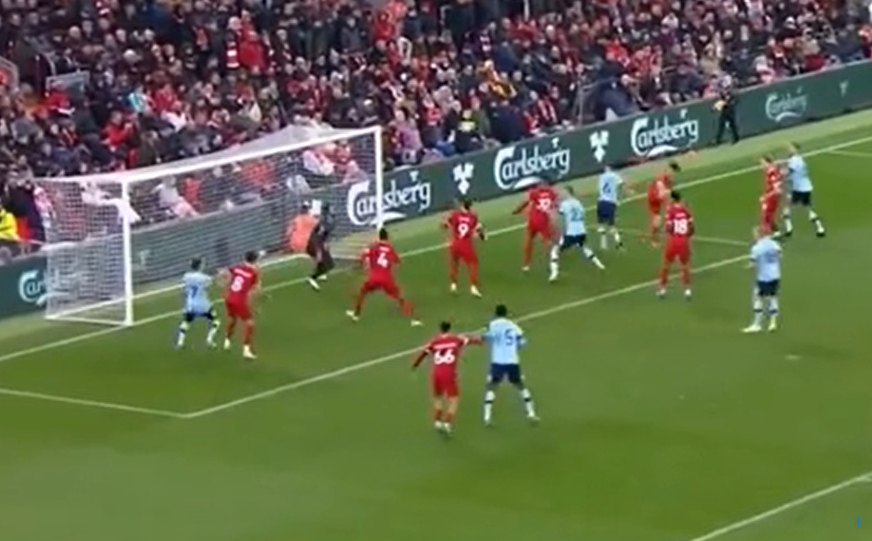 Van Dijk Akui Kekalahan dari Brentford Jadi Pukulan Berat bagi Liverpool