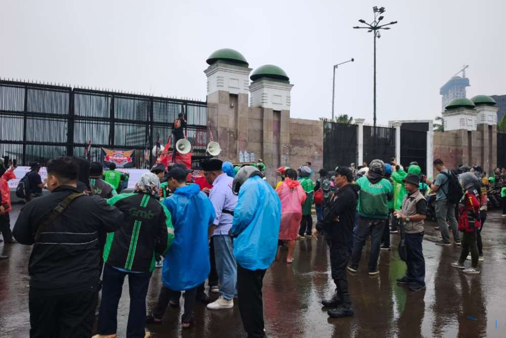 Polisi Turunkan 8.350 Personel Amankan Demo Hari Tani Nasional (24/9)