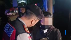 Sat Samapta Polres Garut Razia Miras di Kerkop, Amankan Puluhan Botol