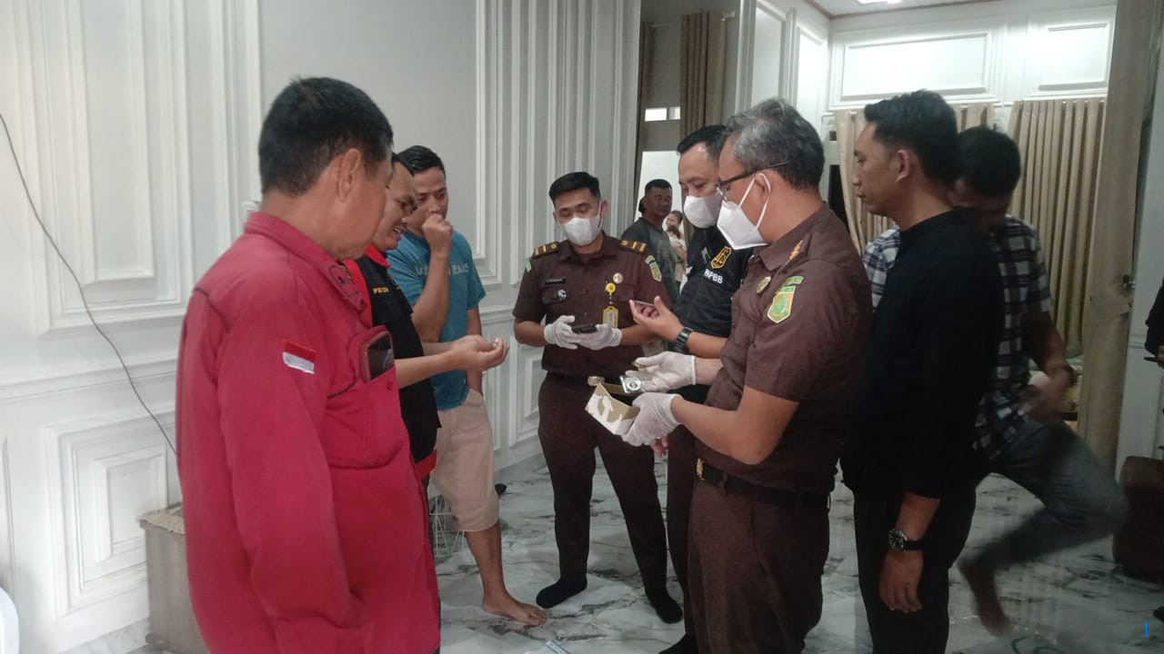 Polda Bengkulu Geledah Bank Plat Merah di Kepahiang, Dokumen Disita
