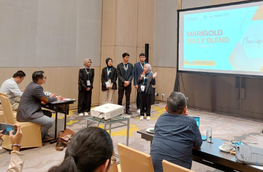 Mahasiswa ULM Ubah Bunga Mangrove Jadi Madu, Juara Nasional