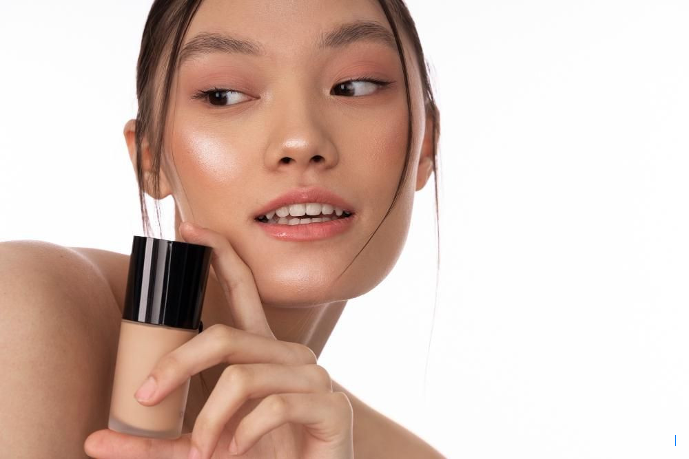 Tips Memilih Dasar Terbaik untuk Kulitmu