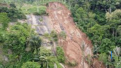 Longsor Landa Gintung, 14 Keluarga Mengungsi Karena Trauma dan Takut Hujan Susulan