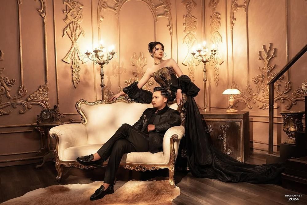7 Inspirasi Prewedding Indoor Unik dan Elegan dari Publik Figur!