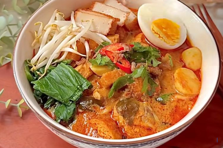 Resep Mie Kari Rumahan Sederhana dengan Kuah Gurih dan Berbumbu