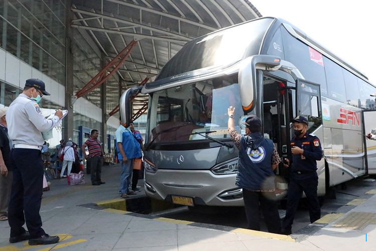Persaingan Bus AKAP Pagi: Jakarta ke Jateng dan Jatim