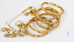 Ramalan Harga Emas Perhiasan Besok (27/10): Harga 24K Naik, Analisis Ritel Raja Emas, Semar Cs