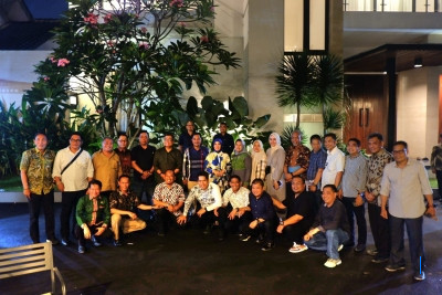 Pemprov Sulbar Beri Hibah Rp100 Juta ke Institut Hasan Sulur Tingkatkan SDM