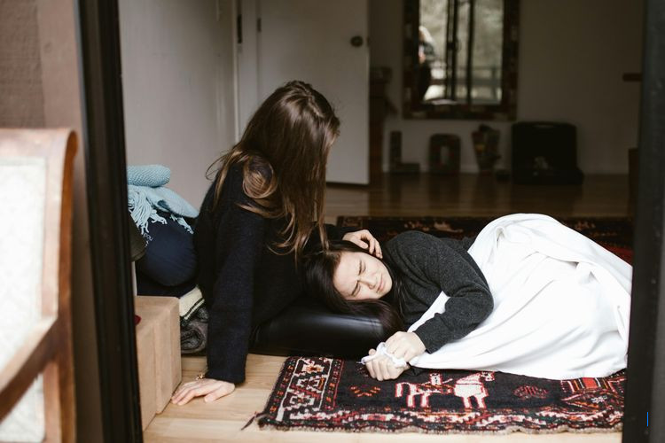 Ketika Anak Benci Ayah Karena Sibuk, Ini yang Bisa Dilakukan Ibu