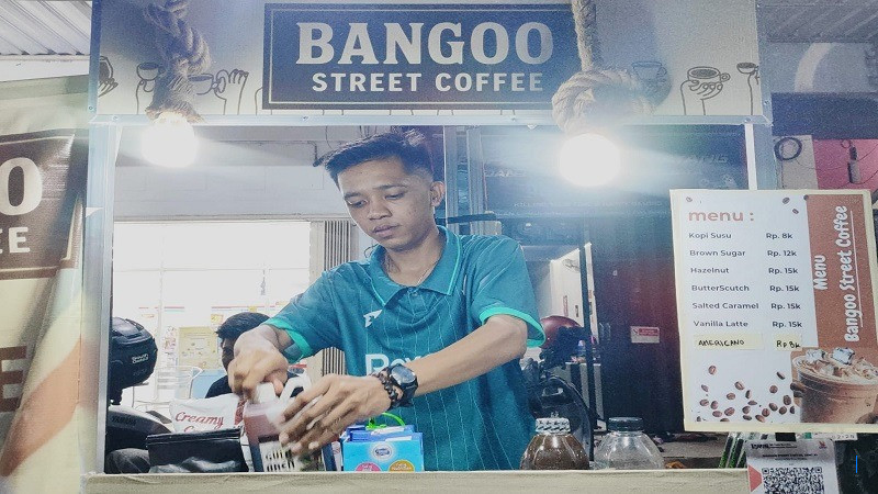 Awalnya Hobi, Akhirnya Bisnis: Kopi Gula Aren di Bangoo Street Food