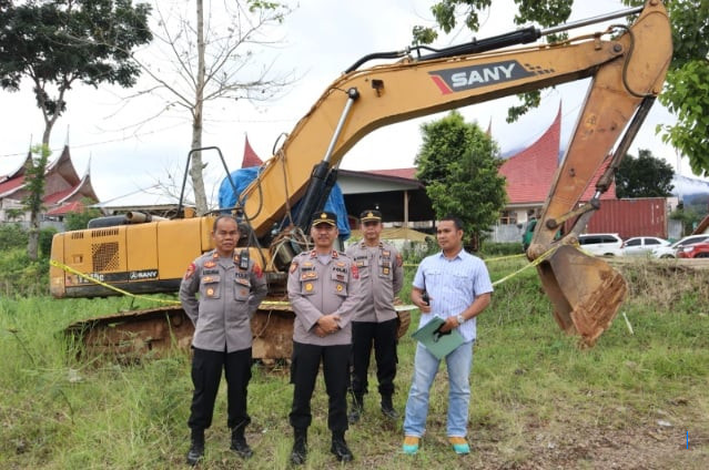 Penggerebakan Tambang Ilegal di Indramayu, Pelaku Cirebon Ditangkap