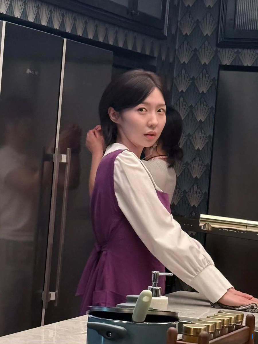 7 Teori Mengungkap Asal Usul Baek Hye Ji di Drakor Ms. Incognito