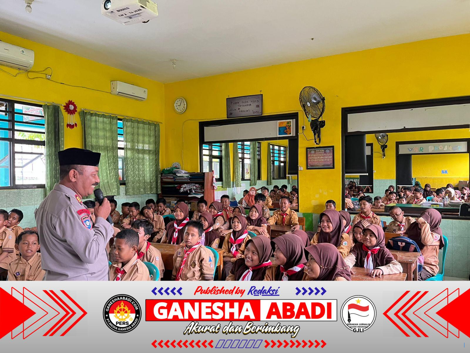 Polsek Taman Edukasi Siswa SDN 2 Sepanjang tentang Anti-Bullying dan Lalu Lintas