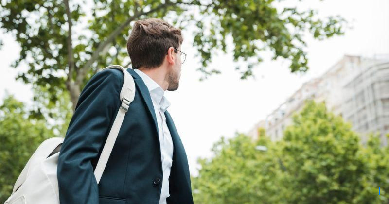 Hukum Suami Tinggalkan Istri Lebih dari 3 Hari, Bolehkah?