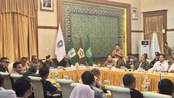 Kepala BP2D Kepri Jelaskan Strategi Pengelolaan Perbatasan dan Fungsi Ekonomi PLBN Serasan