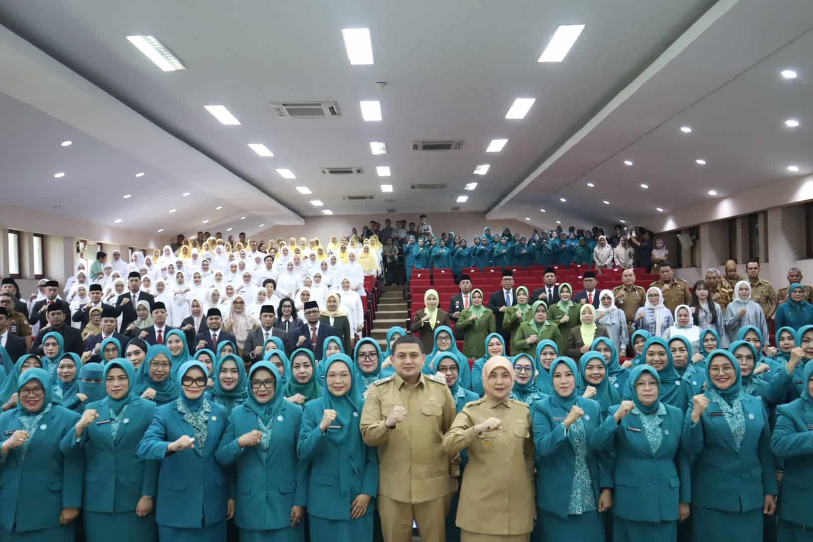 Dekranasda Makassar Perkenalkan Sutra Sulsel, Melinda Aksa Dorong Pengrajin Lokal Berkembang